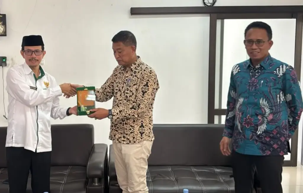 Baznas-DPRD Studi Banding ke Garut