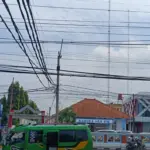Diskominfo Tertibkan Kabel Semrawut